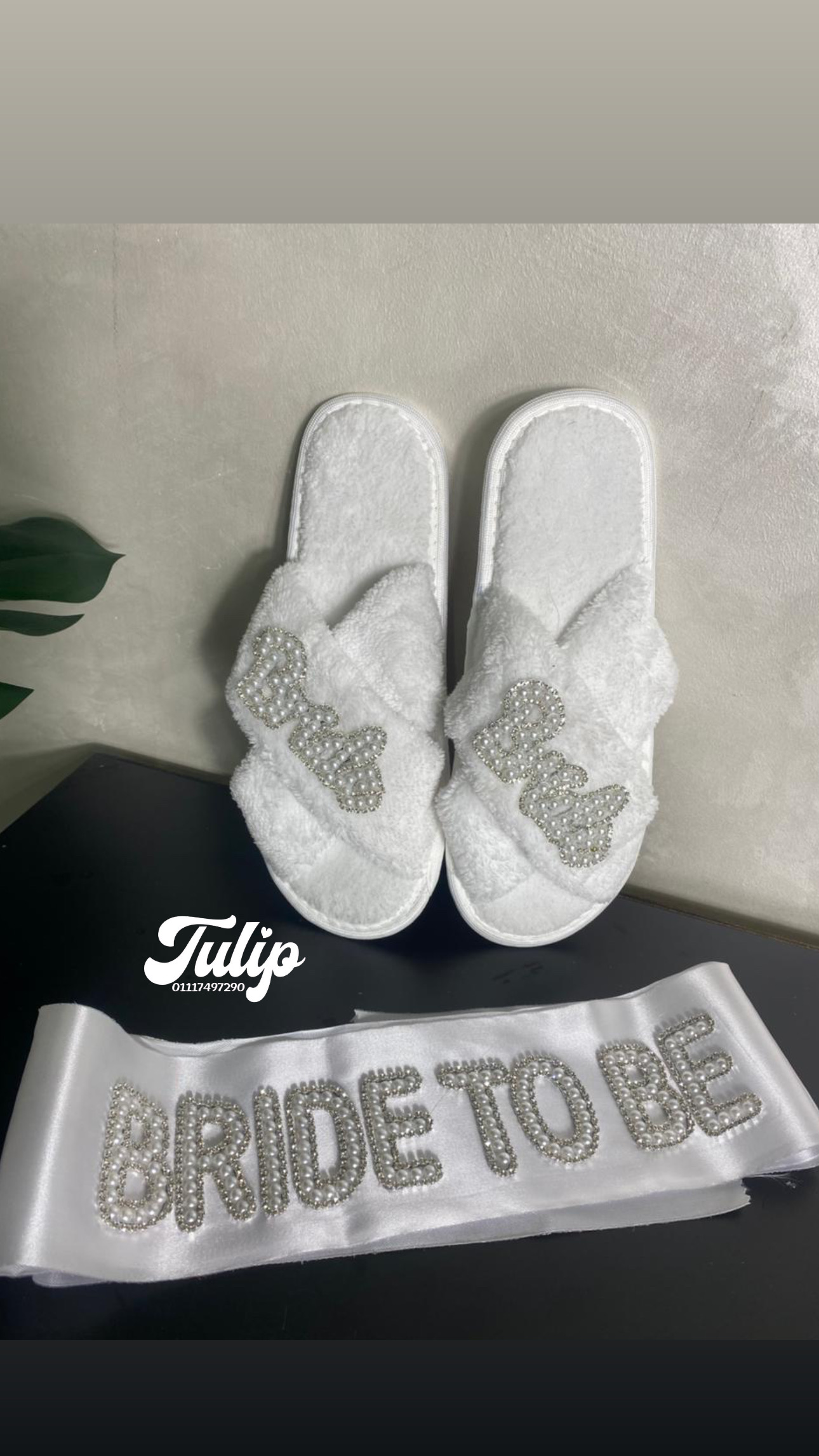 سليبر + وشاح تطريز — اكسسوارات Bride&Groom | Tulip Store